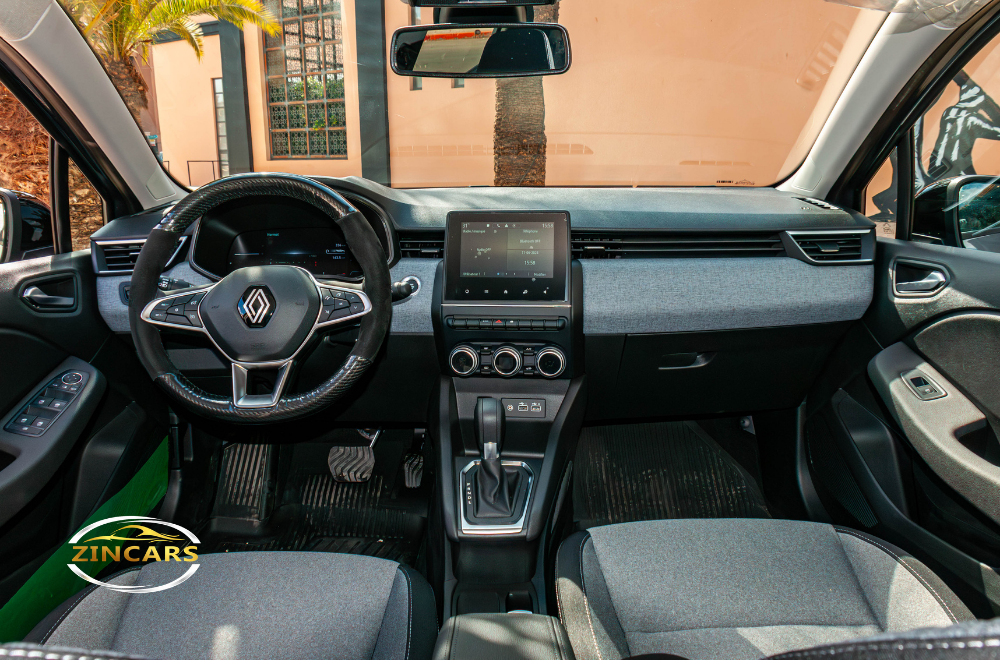 Location Renault Clio 5 2024 Marrakech voiture économique Maroc