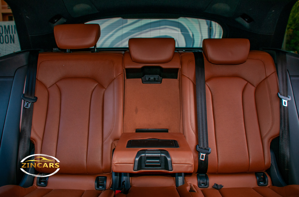 Location Audi Q8 S Line 2023 Marrakech SUV luxe Maroc