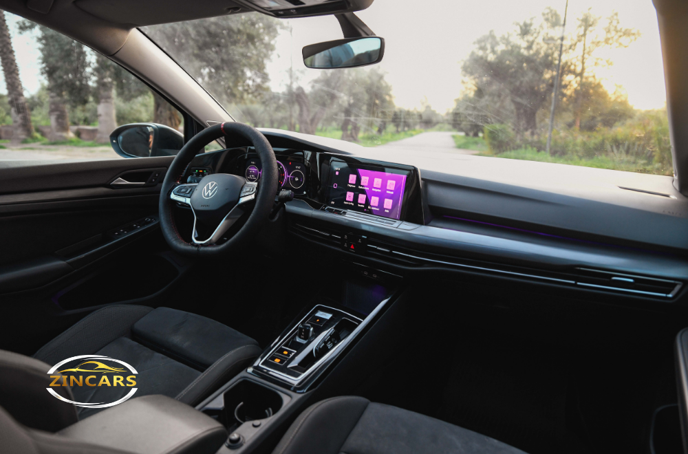 Location Volkswagen Golf 8 R Line 2025 Marrakech voiture sportive Maroc