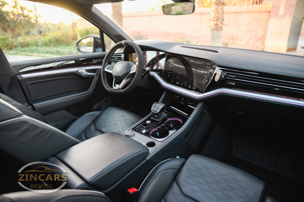 Location Volkswagen Touareg R-Line 2025 Marrakech SUV luxe Maroc