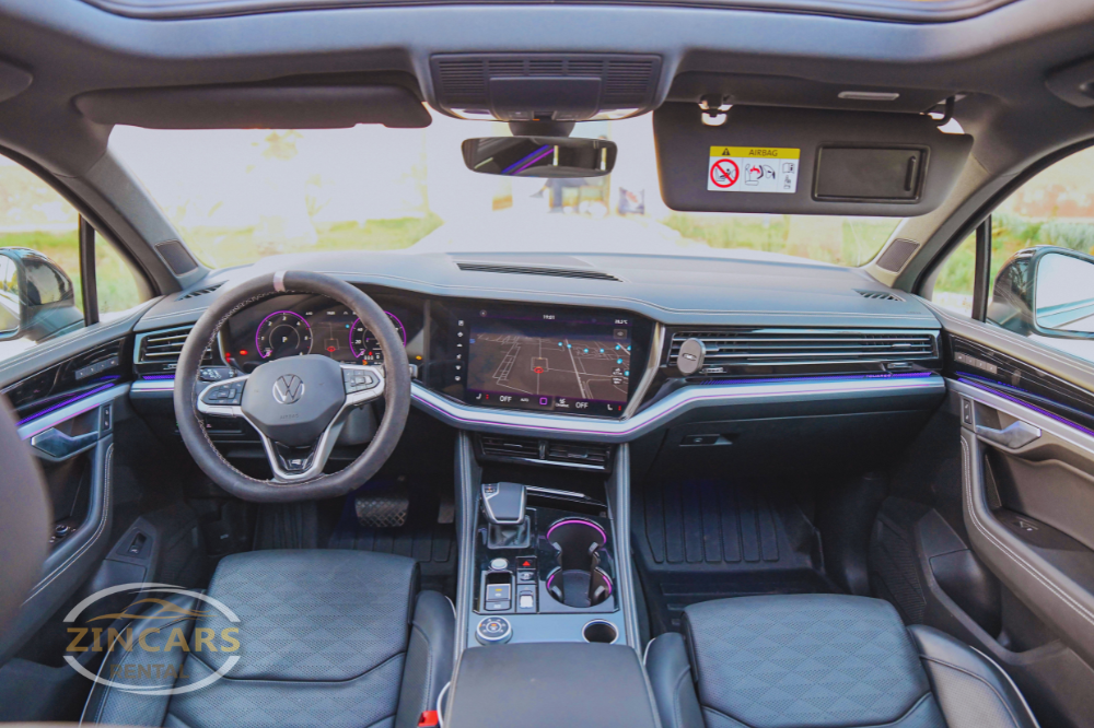 Location Volkswagen Touareg R-Line 2025 Marrakech SUV luxe Maroc