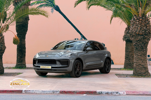 Location Porsche Macan 2024 Gris à Marrakech – SUV de luxe disponible chez Zincars Rental